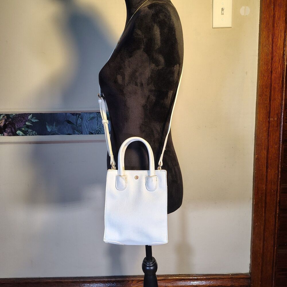 Mini White Lauren Conrad Handbag Crossbody/Handbag Faux Leather Suede